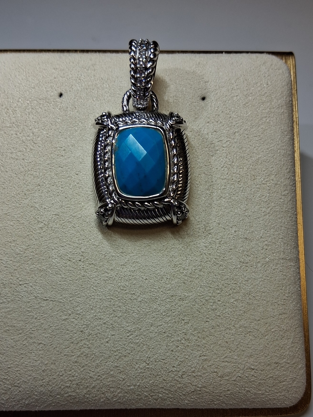 ✨️Judith Ripka✨️ Retired Turquoise Faceted Cabachon Sterling Enhancer